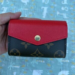 Louis Vuitton Card Holder (PRICE FIRM❤️)
